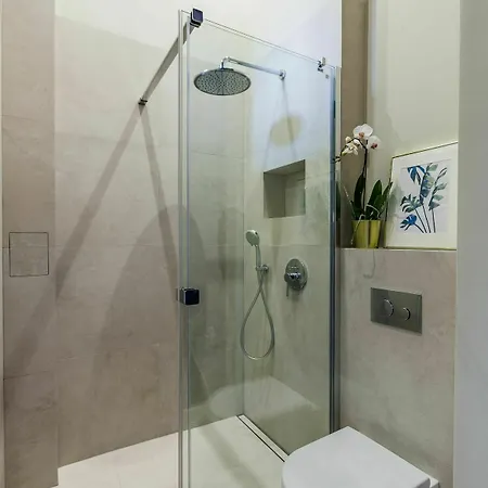 Apartment Shortstaypoland Elektoralna B43 Warsaw