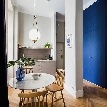 Apartment Shortstaypoland Elektoralna B43 *